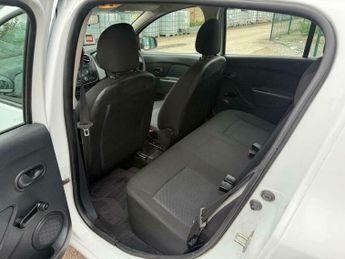 Dacia Sandero 0.9 TCe Ambiance Euro 5 5dr