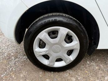 Dacia Sandero 0.9 TCe Ambiance Euro 5 5dr