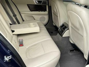Jaguar XF 3.0d V6 Premium Luxury Sportbrake 5dr Diesel Auto Euro 5 (s/s) (