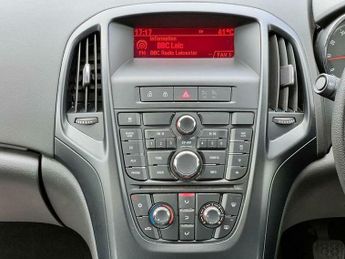 Vauxhall Astra 1.4 16v Active Euro 5 5dr