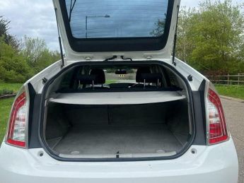 Toyota Prius 1.8 VVT-h T3 CVT Euro 5 (s/s) 5dr