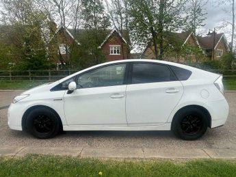 Toyota Prius 1.8 VVT-h T3 CVT Euro 5 (s/s) 5dr