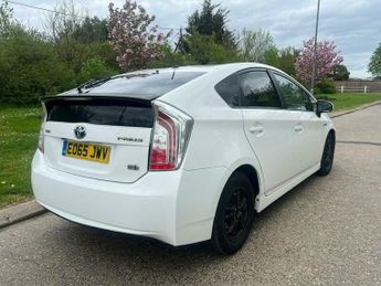 Toyota Prius 1.8 VVT-h T3 CVT Euro 5 (s/s) 5dr