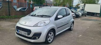 Peugeot 107 1.0 12V Allure 2 Tronic Euro 5 3dr