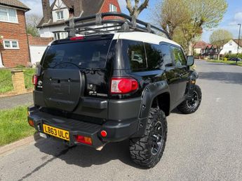 Toyota FJ Cruiser 4.0-V6-4X4-FRESH IMPORT-HUGE SPEC-SUPERB ONE OF A KIND+STUNNER