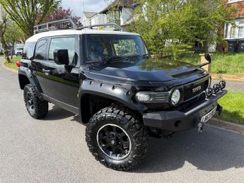 Toyota FJ Cruiser 4.0-V6-4X4-FRESH IMPORT-HUGE SPEC-SUPERB ONE OF A KIND+STUNNER