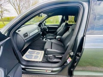 Audi Q3 2.0 TDI S line S Tronic quattro Euro 5 (s/s) 5dr
