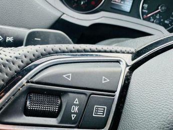 Audi Q3 2.0 TDI S line S Tronic quattro Euro 5 (s/s) 5dr