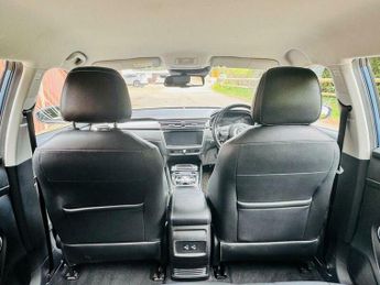 MG MG5 52.5kWh Exclusive Auto 5dr