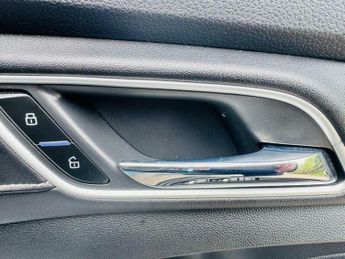 MG MG5 52.5kWh Exclusive Auto 5dr