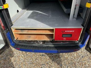 Ford Transit Custom 1.0 340 EcoBoost 13.6kWh Limited Auto L1 H1 Euro 6 5dr