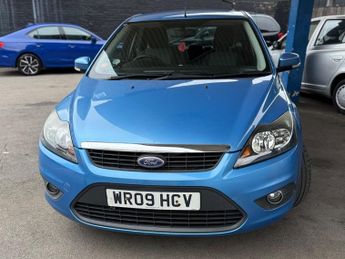 Ford Focus 1.6 Zetec Hatchback 5dr Petrol Manual (161 g/km, 99 bhp)