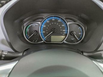 Toyota Yaris 1.5 VVT-h Icon E-CVT Euro 6 5dr