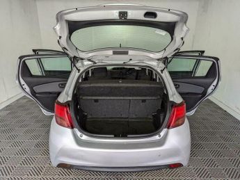 Toyota Yaris 1.5 VVT-h Icon E-CVT Euro 6 5dr