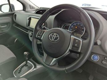 Toyota Yaris 1.5 VVT-h Icon E-CVT Euro 6 5dr
