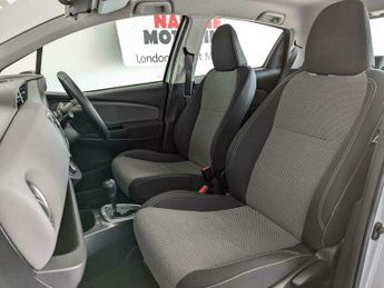 Toyota Yaris 1.5 VVT-h Icon E-CVT Euro 6 5dr