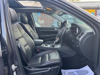 Jeep Grand Cherokee 3.0 V6 CRD Summit SUV 5dr Diesel Auto 4WD Euro 6 (s/s) (250 ps)