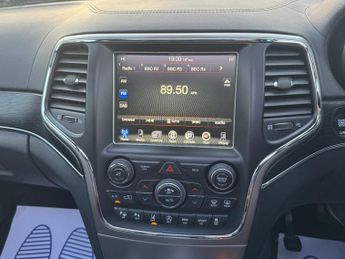 Jeep Grand Cherokee 3.0 V6 CRD Summit SUV 5dr Diesel Auto 4WD Euro 6 (s/s) (250 ps)