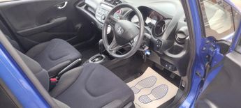 Honda Jazz I-VTEC ES