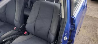 Honda Jazz I-VTEC ES