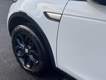 Land Rover Discovery Sport 2.0 Si4 HSE SUV 5dr Petrol Auto 4WD Euro 6 (s/s) (240 ps)