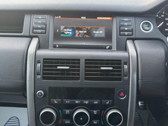 Land Rover Discovery Sport 2.0 Si4 HSE Dynamic Lux SUV 5dr Petrol Auto 4WD Euro 6 (s/s) (29