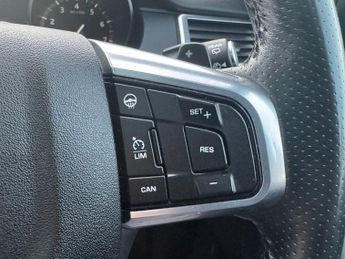 Land Rover Discovery Sport 2.0 Si4 HSE Dynamic Lux SUV 5dr Petrol Auto 4WD Euro 6 (s/s) (29