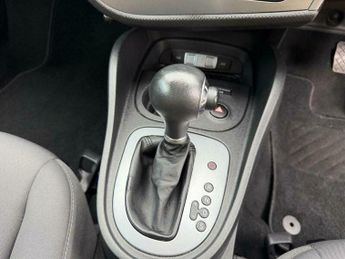 SEAT Leon 1.6 TDI CR SE Copa DSG Euro 5 5dr