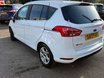 Ford B-Max 1.0T EcoBoost Zetec Navigator Euro 6 5dr