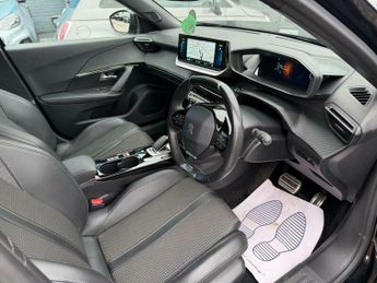 Peugeot 2008 50kWh GT Auto 5dr