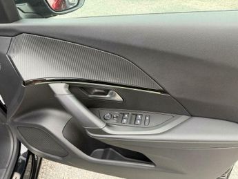 Peugeot 2008 50kWh GT Auto 5dr