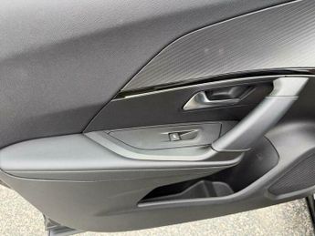 Peugeot 2008 50kWh GT Auto 5dr