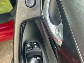 Nissan Qashqai 1.2 DIG-T Tekna XTRON 2WD Euro 6 (s/s) 5dr