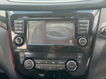 Nissan Qashqai 1.2 DIG-T Tekna XTRON 2WD Euro 6 (s/s) 5dr