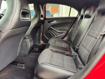 Mercedes-Benz A Class 2.1 A200 CDI Sport Hatchback 5dr Diesel 7G-DCT Euro 6 (s/s) (136