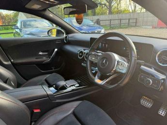 Mercedes-Benz A Class 2.0 A250 AMG Line (Executive) Hatchback 5dr Petrol 7G-DCT Euro 6