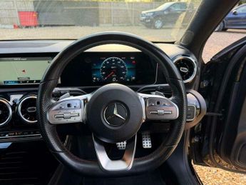 Mercedes-Benz A Class 2.0 A250 AMG Line (Executive) Hatchback 5dr Petrol 7G-DCT Euro 6