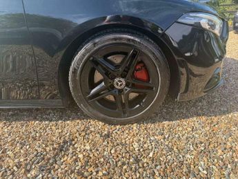 Mercedes-Benz A Class 2.0 A250 AMG Line (Executive) Hatchback 5dr Petrol 7G-DCT Euro 6