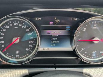 Mercedes-Benz E Class 2.0 E220d SE G-Tronic+ Euro 6 (s/s) 4dr