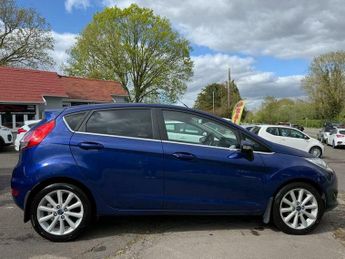 Ford Fiesta 1.0T EcoBoost Titanium Euro 6 (s/s) 5dr