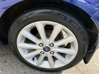 Ford Fiesta 1.0T EcoBoost Titanium Euro 6 (s/s) 5dr