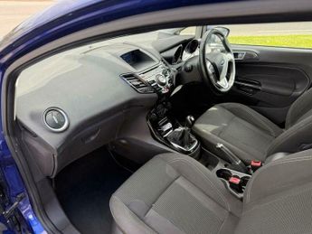 Ford Fiesta 1.0T EcoBoost Titanium Euro 6 (s/s) 5dr