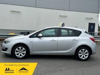 Vauxhall Astra AUTO DESIGN 1.6 PETROL 5 DOOR 115 BHP AUTOMATIC