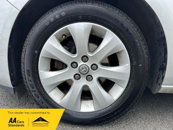 Vauxhall Astra AUTO DESIGN 1.6 PETROL 5 DOOR 115 BHP AUTOMATIC