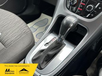 Vauxhall Astra AUTO DESIGN 1.6 PETROL 5 DOOR 115 BHP AUTOMATIC