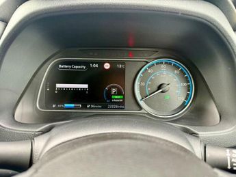 Nissan Leaf 40kWh Tekna Hatchback 5dr Electric Auto (150 ps)