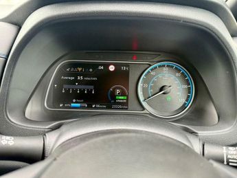 Nissan Leaf 40kWh Tekna Hatchback 5dr Electric Auto (150 ps)