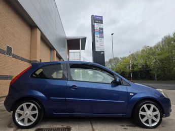 Ford Fiesta ZETEC BLUE