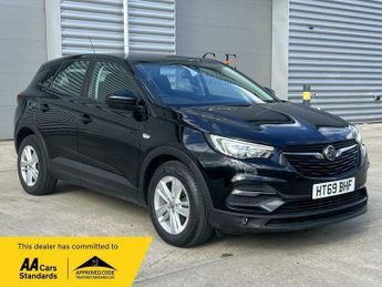 Vauxhall Grandland 1.2 Turbo SE Auto Euro 6 (s/s) 5dr