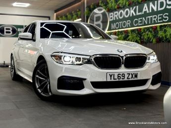 BMW 520 520d XDRIVE M SPORT [7X SERVICES, SAT NAV, LEATHER, HEATED SEATS